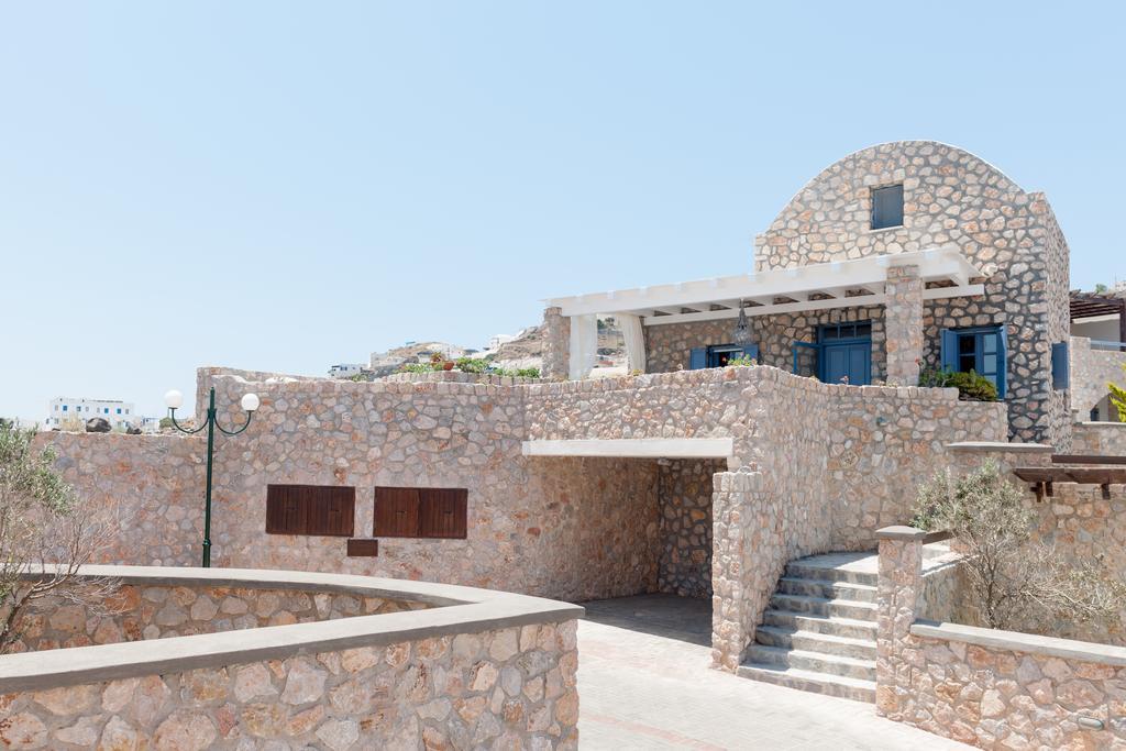 Red Cliff Villa 2Bedroom Villa With Caldera View And Plunge Pool Акротири Номер фото